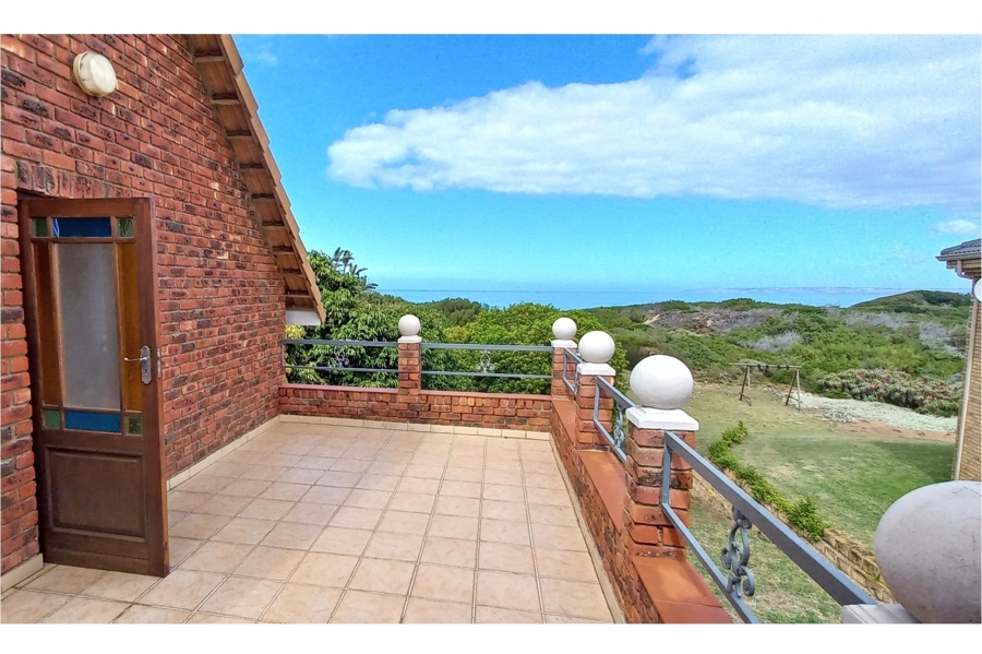 2 Bedroom Property for Sale in Hersham Western Cape